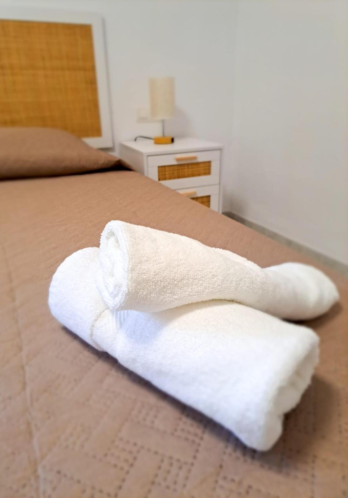 Alhondiga 16 Apartamentos Baza Dış mekan fotoğraf